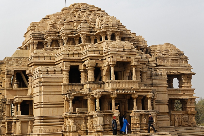 Gwalior-Temples de Sas Bhu-016